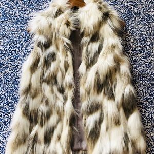 White House Black Market Faux Fur Vest